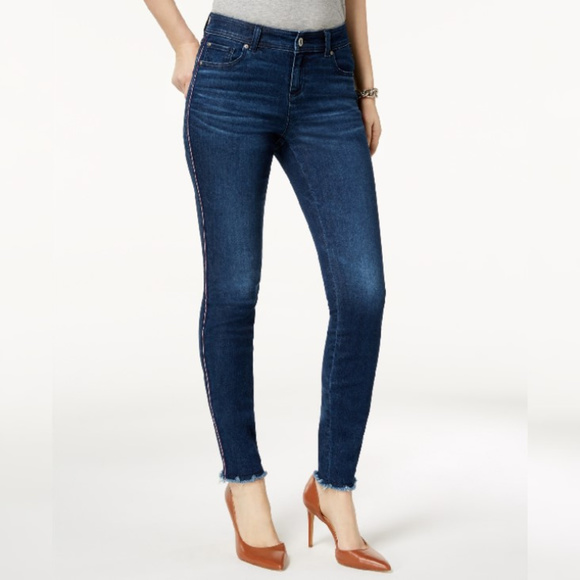 inc denim skinny leg curvy fit